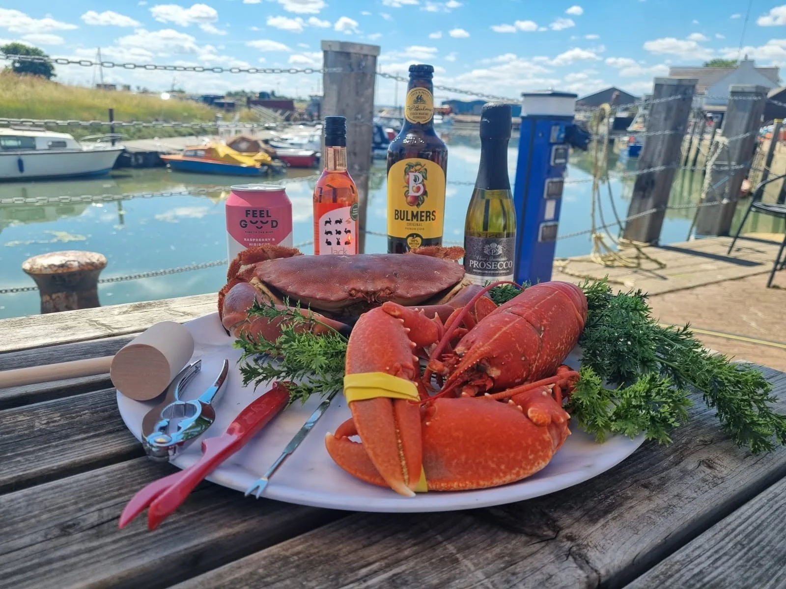 Lobster, crab and drinks beside Queenborough harbour